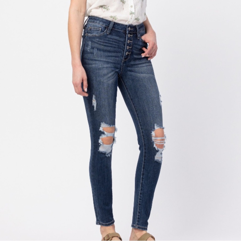 NWT Judy Blue 88477 hi rise button fly skinny Jean 28” size 24W - Picture 2 of 10